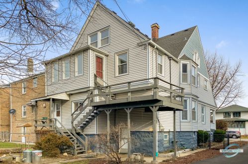 3420 Grove Ave, Forest View, IL 60402-3636