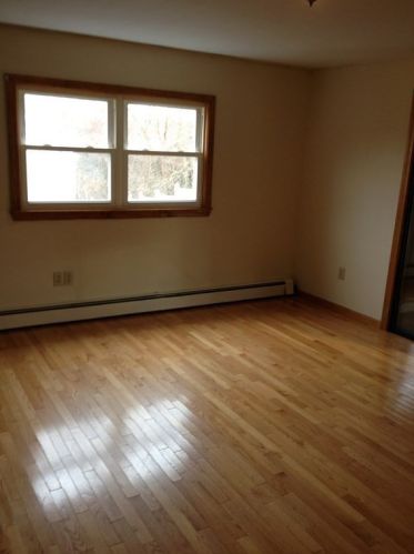 41 Godfrey St, Taunton MA 02780-7031 exterior