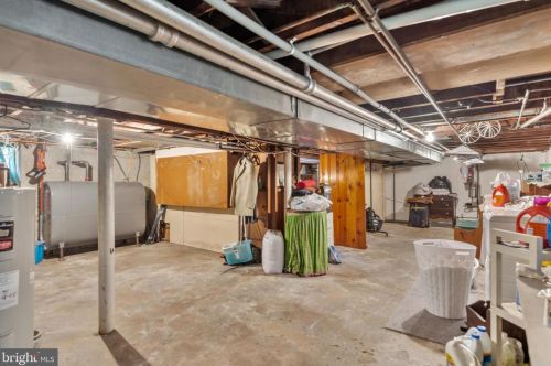 329 Buck St, West Deptford NJ 08066-1060 exterior