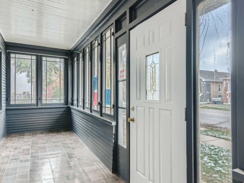 2333 Ridgeland Ave, Forest View, IL 60402-2430