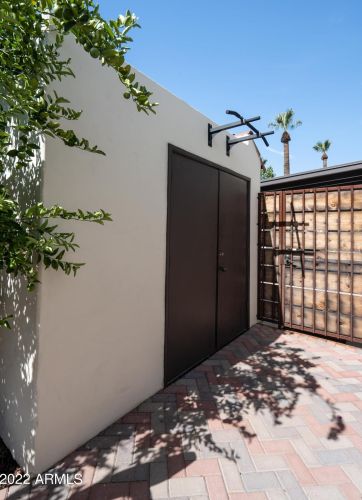 1815 11 Ave, Phoenix AZ 85021-4415 exterior