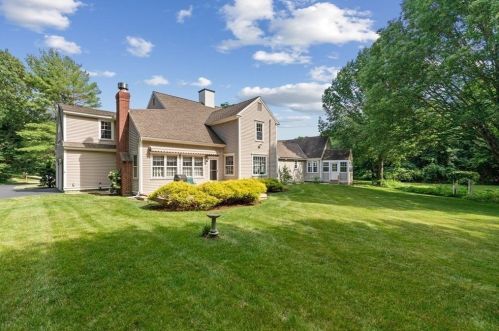 5 Cutter Hl Rd, Hingham MA exterior