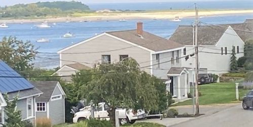 61 Clark Rd, Ipswich, MA 01938-2810