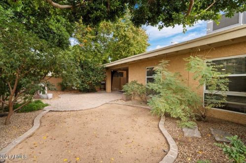 10632 11th St, Phoenix AZ 85020-1180 exterior