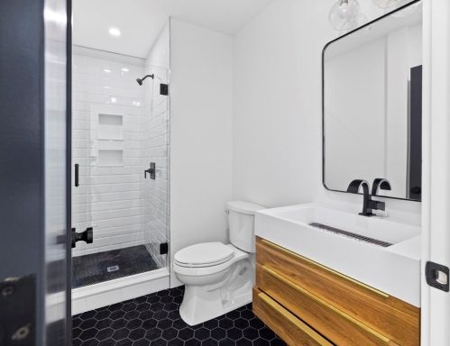 31 Greenwood St, Newton MA 02459-2702 exterior