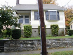10 John St, Newton, MA 02459-2305