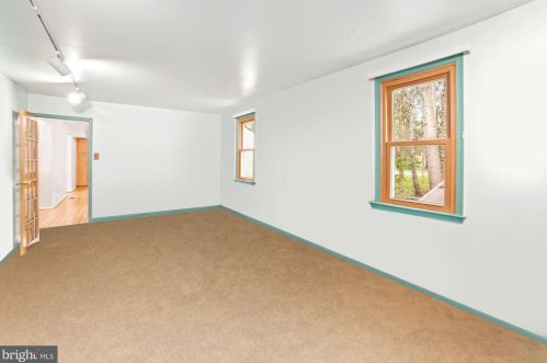 7442 Weather Worn Way, Columbia MD 21046-1434 exterior