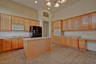 22820 48th Pl, Phoenix AZ  85054-6125 exterior