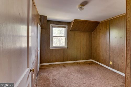 489 Hemlock Ter, West Deptford NJ 08096-2815 exterior