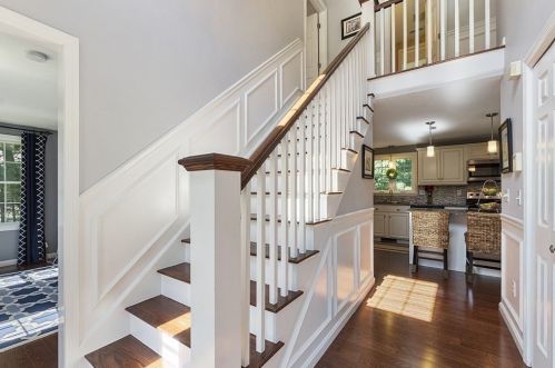 225 Sycamore Dr, Holden MA 01520-1152 exterior