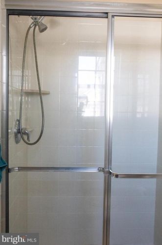 11 Highgrove Ct, West Deptford NJ 08086-3814 exterior