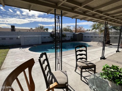 2113 Amelia Ave, Phoenix AZ 85037-2408 exterior