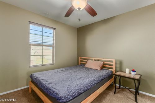 1759 Desperado Way, Phoenix AZ 85085-6327 exterior