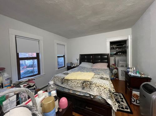 11 Cannell Pl, Everett MA 02149-4629 exterior