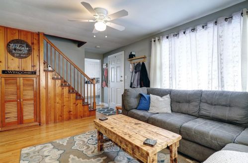 18 Smt Ave, Seekonk MA 02771-3919 exterior