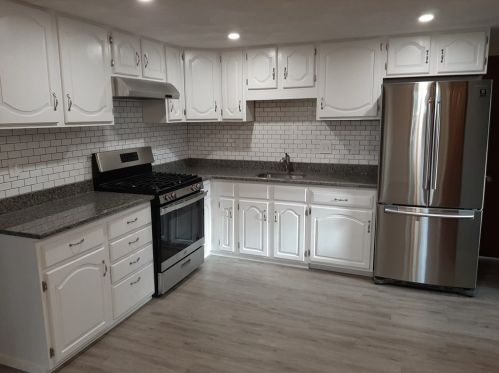 24 Emerald Rd, Nahant MA 01908-1358 exterior