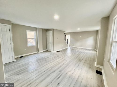 1558 Delaware St, West Deptford NJ  08066-1420 exterior