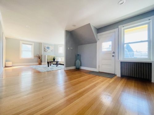 80 Central Ave, Newton MA 02460-1714 exterior