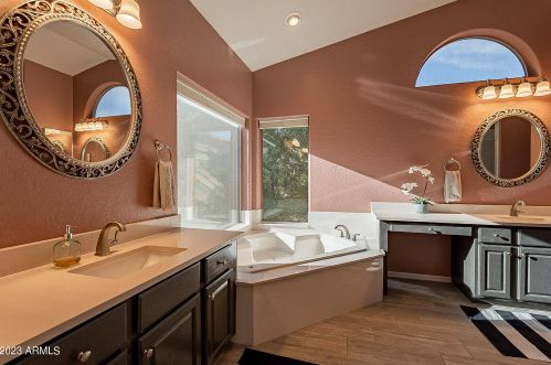 1368 Desert Flower Ln, Phoenix AZ  85048-5928 exterior