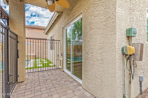 21844 40th Pl, Phoenix AZ  85050-7225 exterior