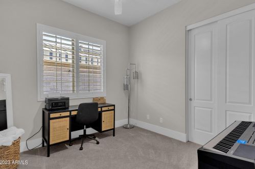 8969 8th Dr, Phoenix AZ  85021-8319 exterior