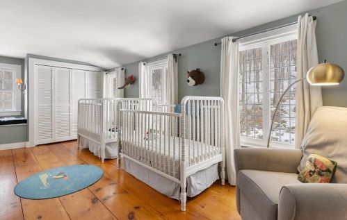 93 Riv Rd, Topsfield MA 01983-2111 exterior