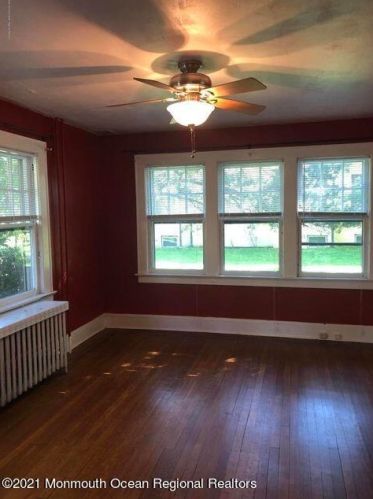 129 Rumson Rd, Little Silver NJ  07739-1349 exterior