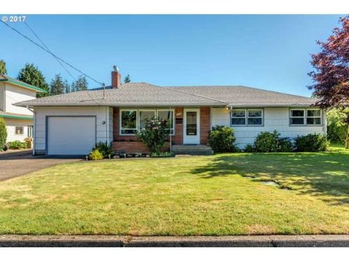 2005 Orchard Ave, Mcminnville, OR 97128-3238