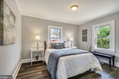 1525 Bay Dr, Shady Side MD exterior