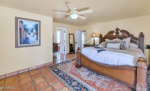 9416 47 St, Phoenix AZ 85028-5204 exterior