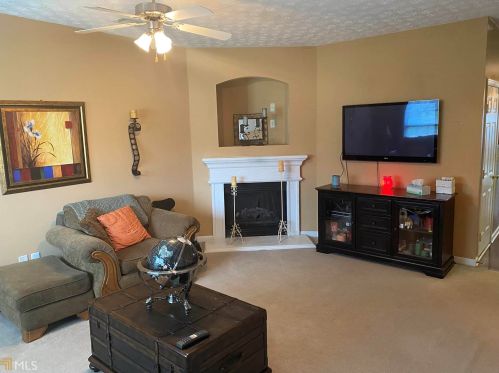 1473 James Trce, Atlanta GA  30344-6970 exterior