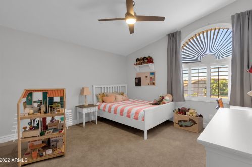 22209 41st St, Phoenix AZ  85050-6898 exterior