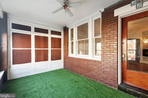 5225 6th St, Philadelphia PA  19120-3118 exterior