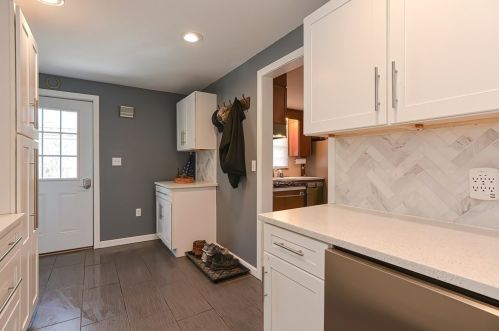 847 Burt St, Taunton MA  02780-2248 exterior