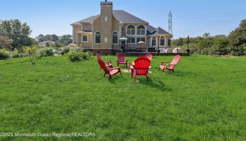 750 Farmingdale Rd, Jackson Twp NJ 08527-4301 exterior