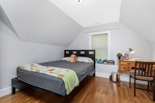 47 Washington St, Newton MA 02458-1450 exterior