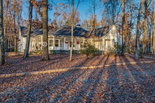 630 Cliff Park Rd, Monterey, TN 38574-7333