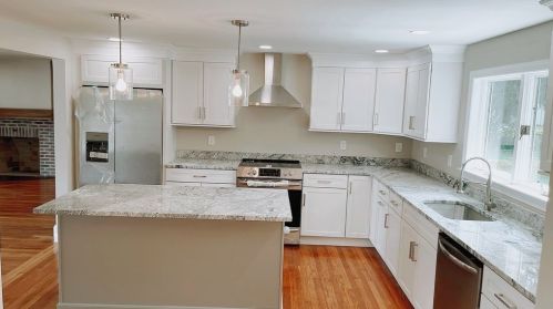 9 Dixfield Rd, Worcester MA  01606-1085 exterior