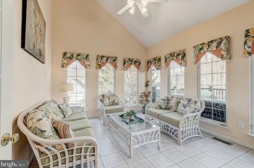 6920 Mystic Wood Way, Columbia MD 21044-4914 exterior