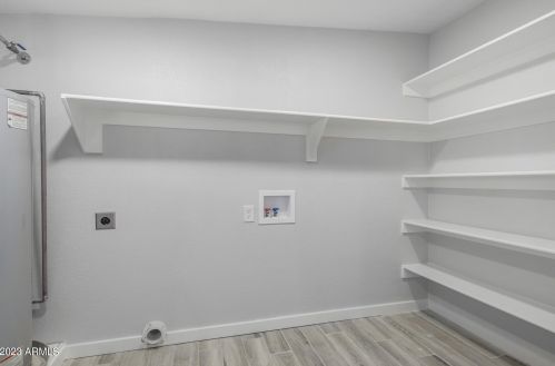 1728 32nd Pl, Phoenix AZ  85008-3856 exterior