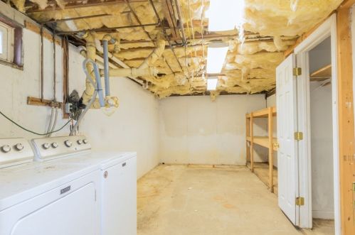 61 Heather Dr, Plymouth MA 02360-1516 exterior