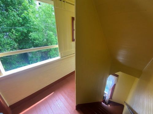 175 Perry Ave, Worcester MA 01610-2049 exterior