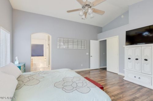 25801 65 Dr, Phoenix AZ 85033-1605 exterior