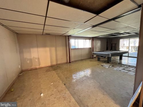 5429 Wolf River Ln, Columbia MD 21045-2258 exterior