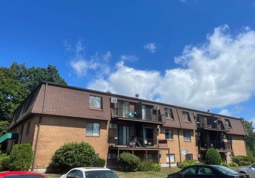 800 County St, Taunton, MA 02780-3739