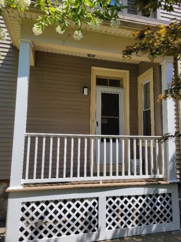 57 Whipple St, Fall River MA 02721-1818 exterior