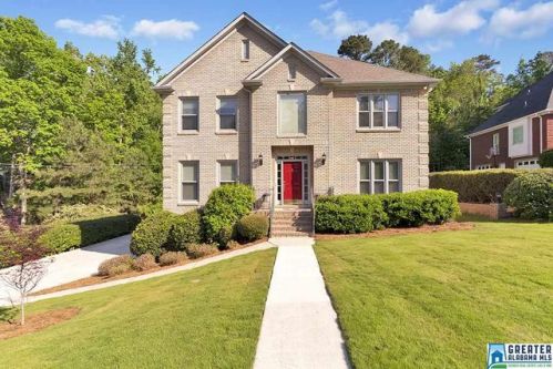 826 Hillshire Dr, Birmingham, AL 35244-3359