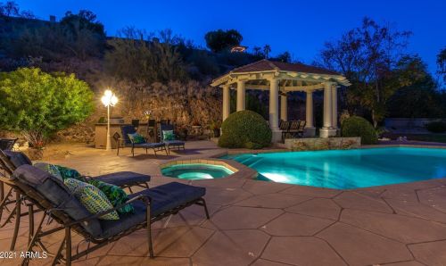 14828 15th Ave, Phoenix AZ 85015-3806 exterior