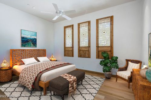 2020 Bethany Home Rd, Phoenix AZ 85014-2434 exterior