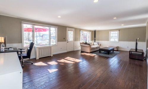 399 Mt Vernon St, Dedham MA 02026-3631 exterior